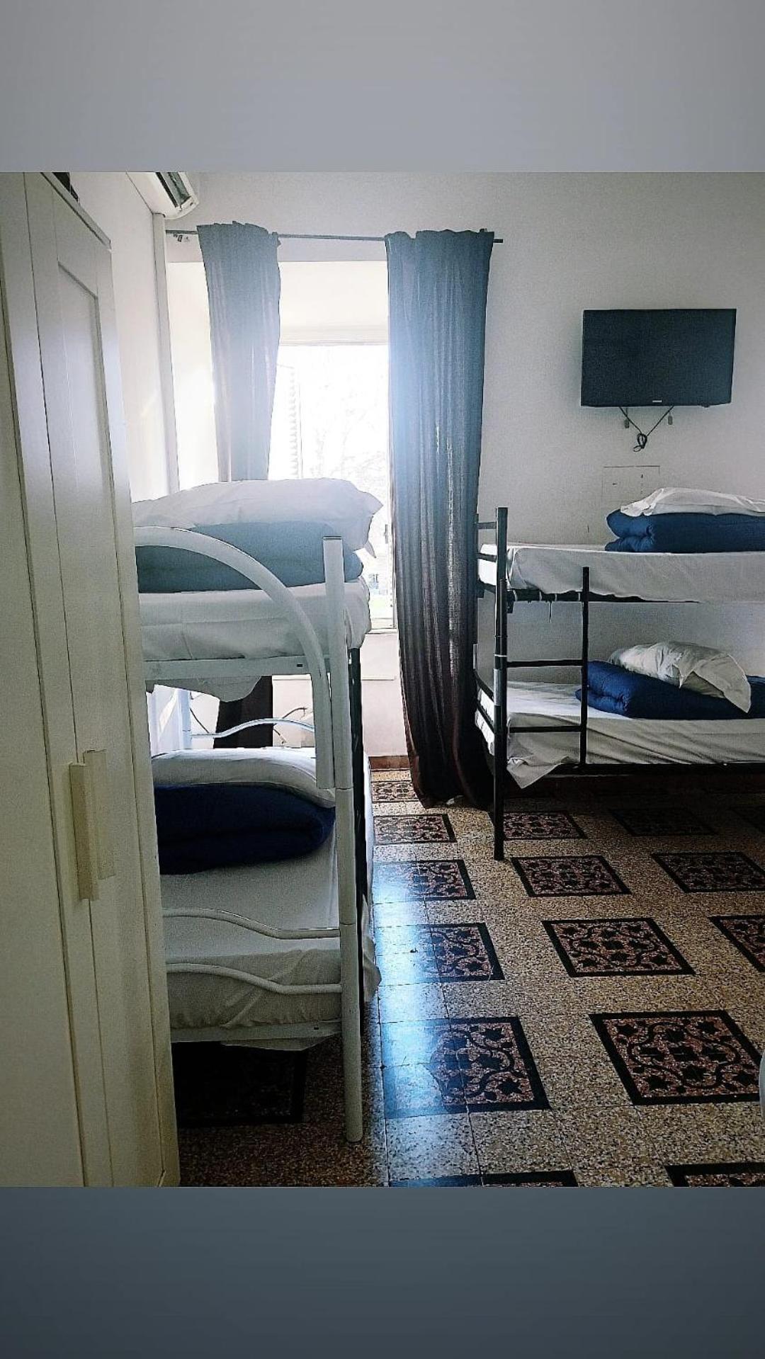 Hostel Castello Maggiore Рим Екстериор снимка