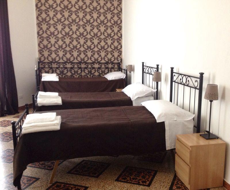 Hostel Castello Maggiore Рим Екстериор снимка