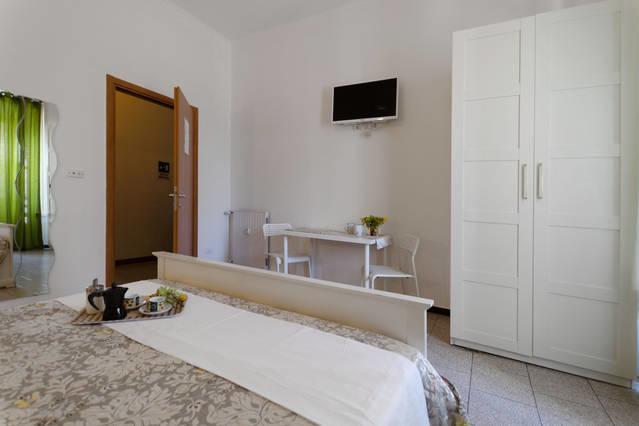 Hostel Castello Maggiore Рим Екстериор снимка
